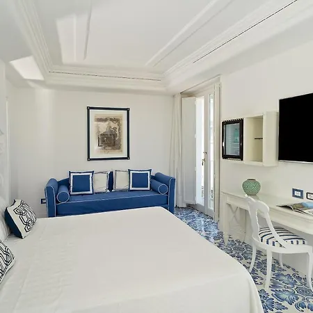 Piazzetta Diefenbach 4* Capri