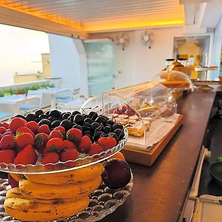 Hotel Piazzetta Diefenbach 4*