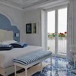 מלון Piazzetta Diefenbach קאפרי