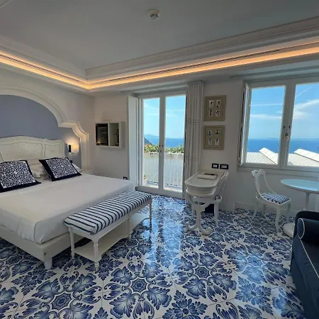 Otel Piazzetta Diefenbach 4*